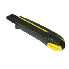 Cutter avec embout de vissage 18mm Tajima