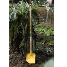 Pelle Carrée Plastique Enfant manche bois certifié PEFC 100% - Leborgne