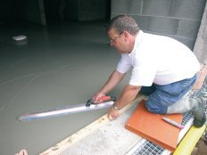 Lisseuse béton – finition petites surfaces - Mondelin