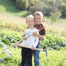 Fourche Plastique Enfant manche bois certifié PEFC 100%- Leborgne