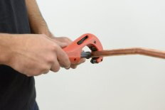 Coupe-tube télescopique cuivre sur carte - MOB