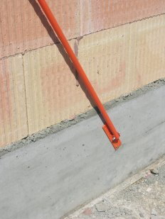 Poteau d'angle - Mondelin