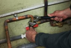 Clés à molette compact extra-large effilee sur carte - MOB