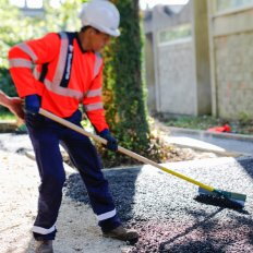 Racle VRD/enrobé acier Batipro 50 cm manche bois 180 cm certifié PEFC 100%  - Leborgne